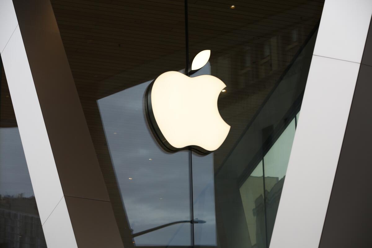 Giải Mã Apple: Phân Tích Toàn Diện Bí Quyết Thành Công Của Thương Hiệu Tỷ Đô