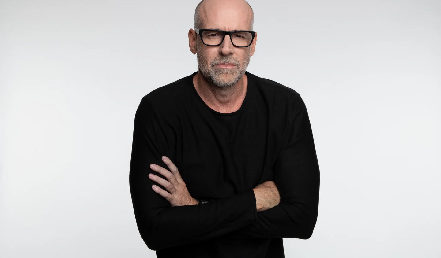 Scott Galloway: Liệu thương hiệu của bạn có đang tự “ru ngủ” mình bằng những lời nói dối ngọt ngào?