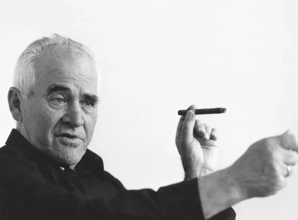 Otl Aicher và Logo Puma